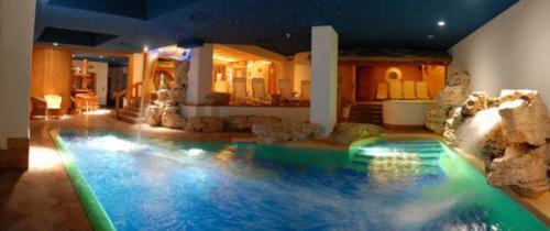 Eco Wellness Hotel Notre Maison Конь Екстер'єр фото