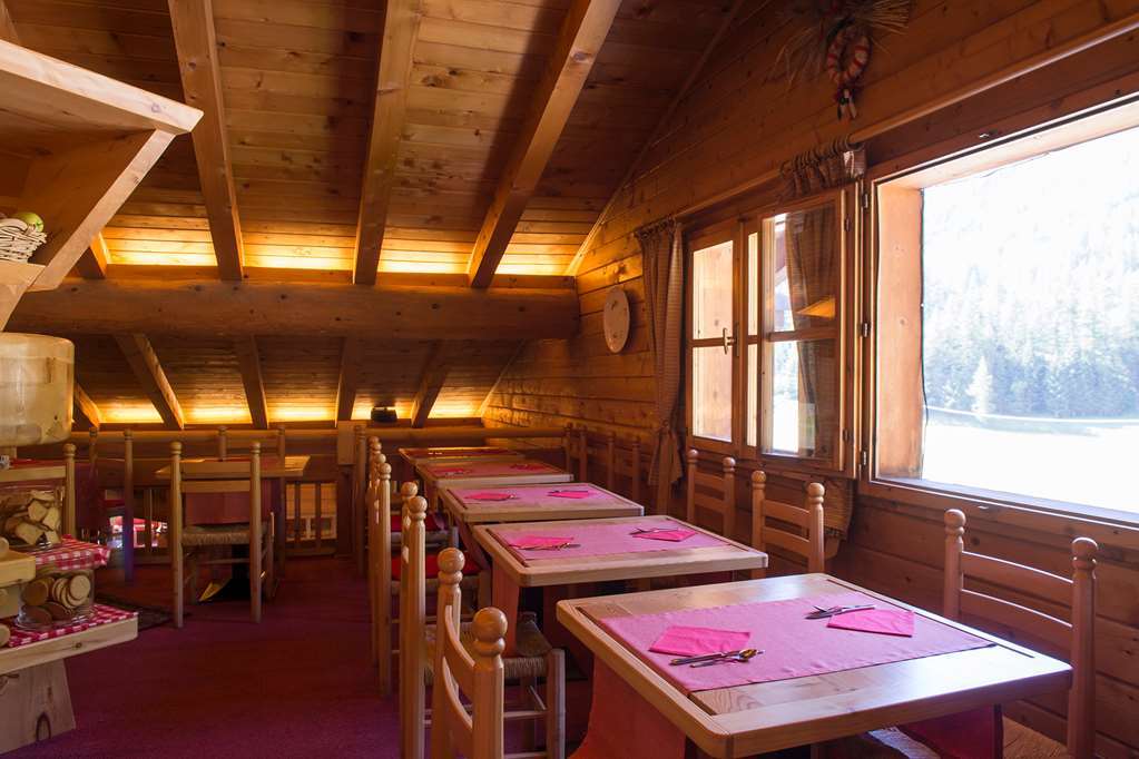 Eco Wellness Hotel Notre Maison Конь Зручності фото